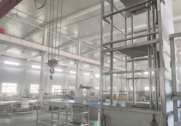 連續(xù)式提升機(jī) 連續(xù)式提升機(jī)